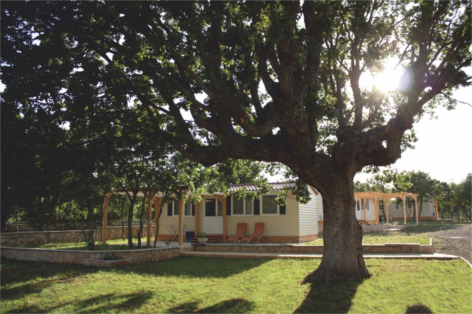 Micanovi Dvori Mobile Home Village Zrmanja Obrovac Zewnętrze zdjęcie